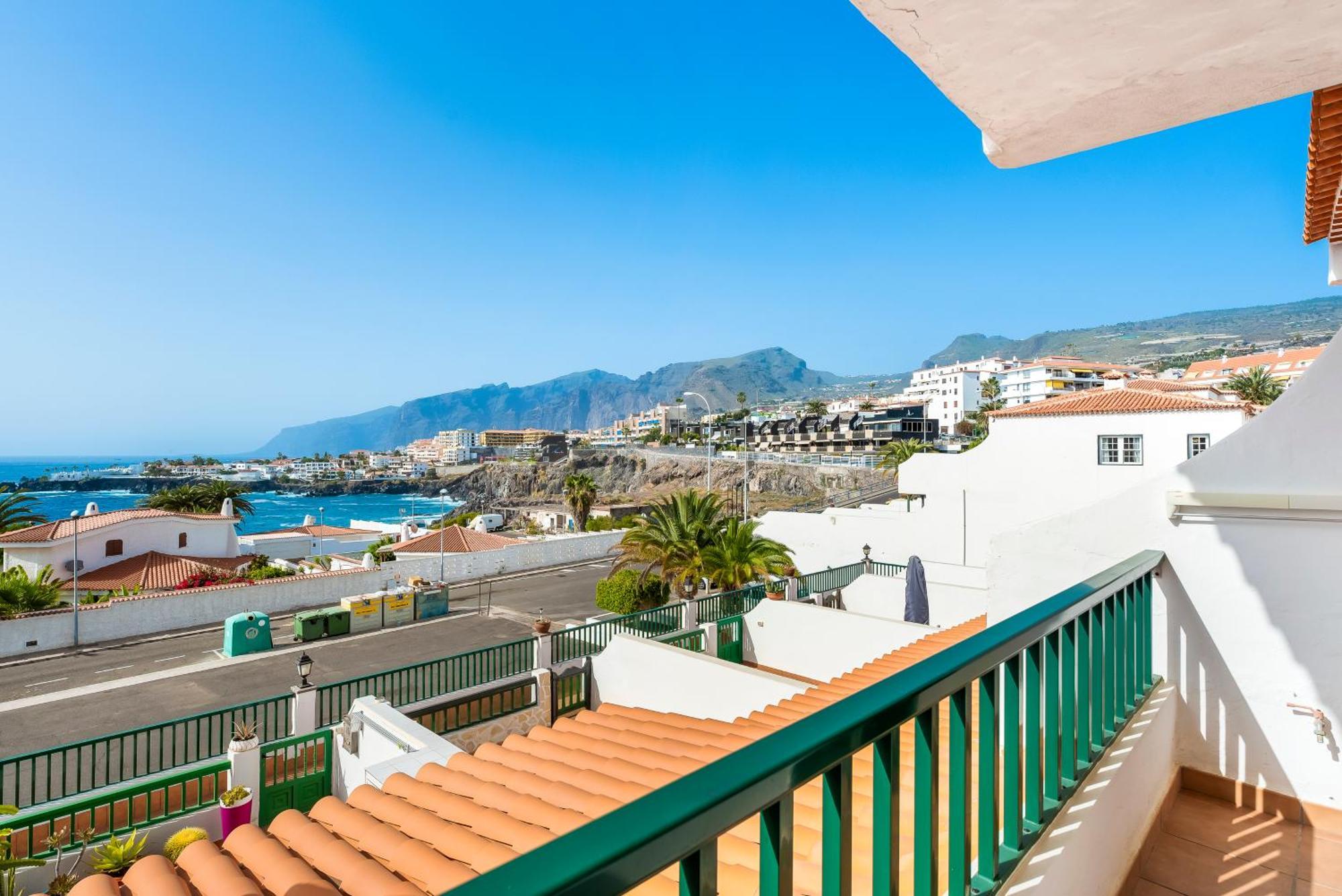 Duplex Oceanview Penthouse By Dream Homes Tenerife Puerto de Santiago  Exterior photo